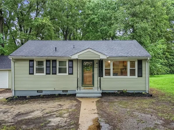 2703 Norfolk St, Hopewell, VA 23860