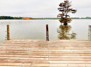 524 Lakeshore Dr, Cordele, GA 31015