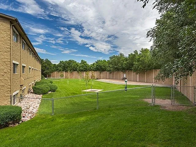 Sienna Place — Photo 6