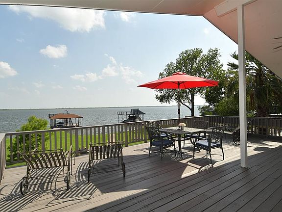 4th image of 173 Shoreline Dr