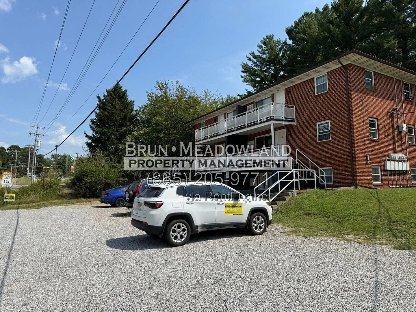 2 bed, 1.0 bath, $1,100 — Photo 3