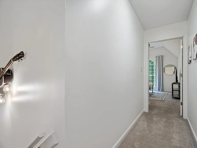 1174 Whitten Rd — Photo 19