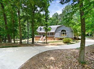 4720 Timberland Dr SW, Mableton, GA 30126