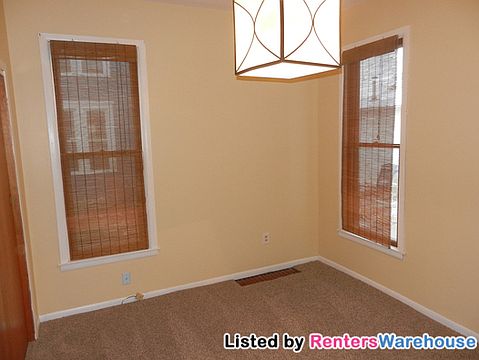 3rd image of 918 18 1/2 Ave NE #1