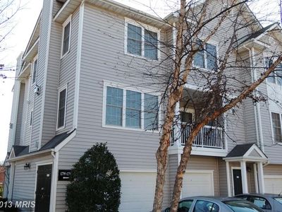 12799 Fair Briar Ln, Fairfax, VA, 22033