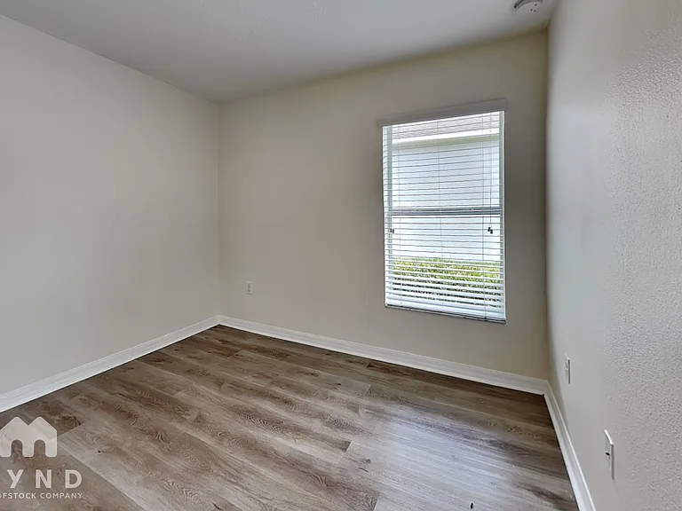 1212 Oak Pond St — Photo 13