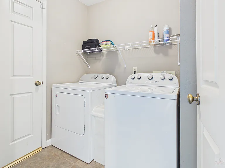 4409 Twisted Tree Dr — Photo 26
