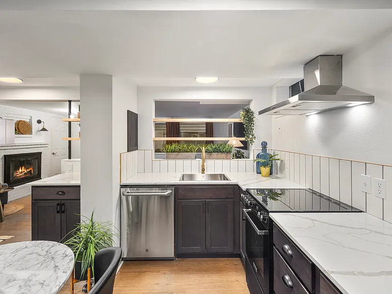 9301 Linden Ave N #B — Photo 19