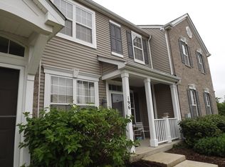 196 Springbrook Trl S, Oswego, IL 60543