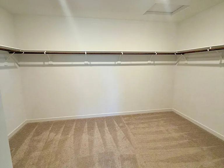 11377 Sonny Miller Ct — Photo 35
