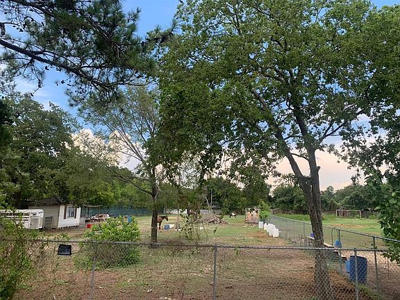 5th image of 4220 Creekmont Dr