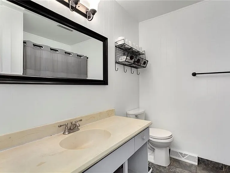 2785 N Stagecoach Dr — Photo 9