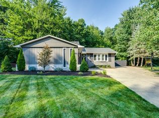 34122 Jade Cir, North Ridgeville, OH 44039