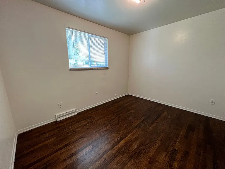Everett4560-66 — Photo 24