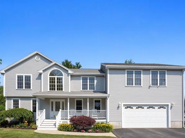 1 Lois Ln, Lynn, MA 01905