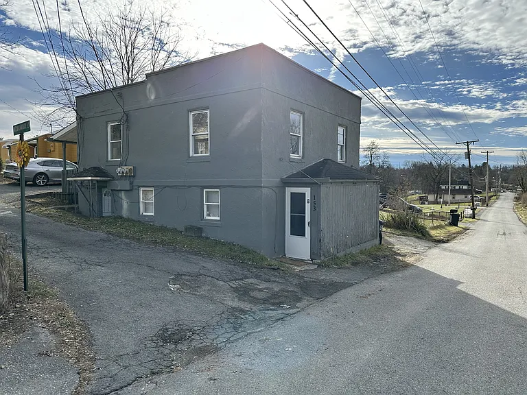 153 Mellon St — Photo 8