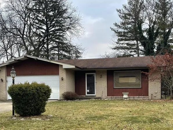 23995 Edinburgh St, Southfield, MI 48033