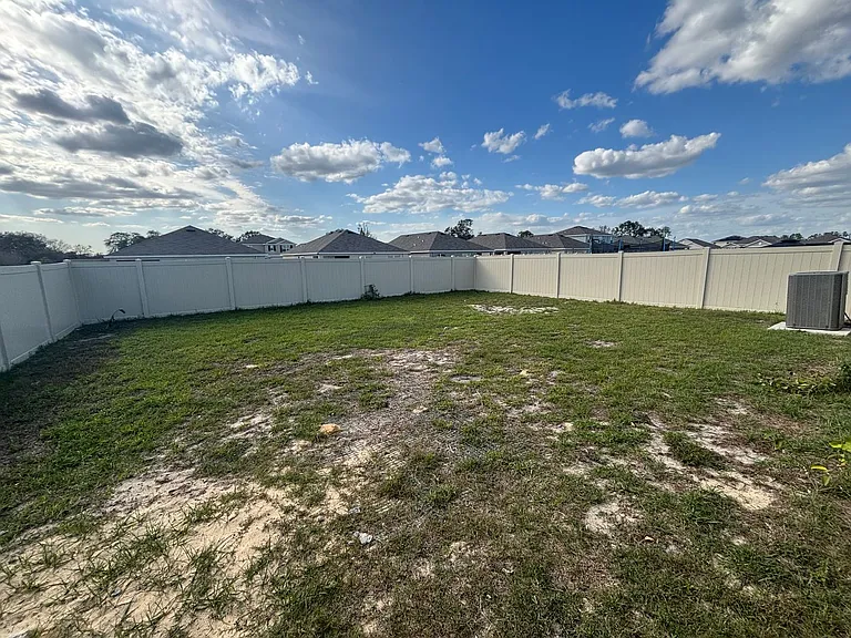 8940 SW 50th Ter — Photo 23