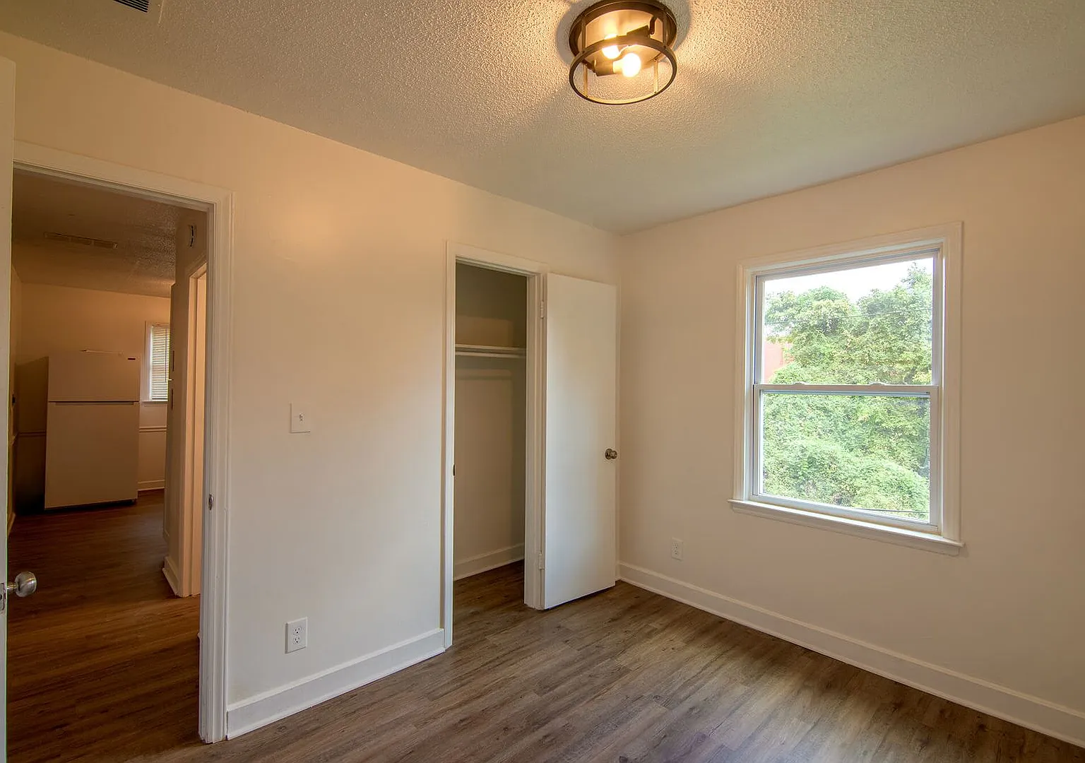 Lincoln Heights Apartments — Photo 4
