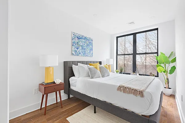 Sold by Compass | media 24