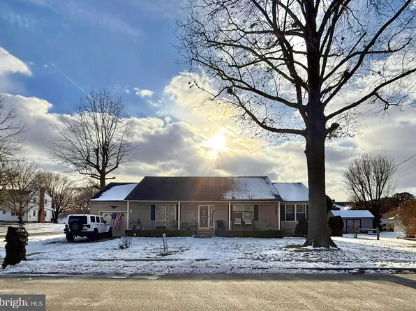 141 Dartmouth Rd, Pennsville, NJ 08070