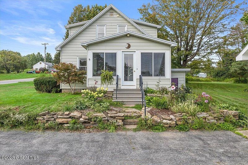 3rd image of 5910 Jockey Street