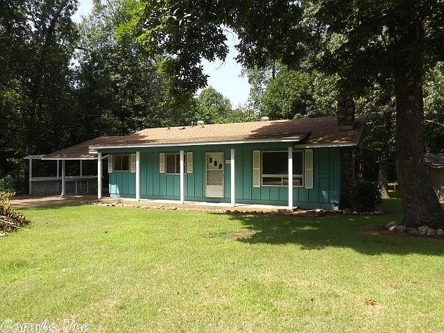1st image of 146 Hiawatha Dr