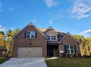 607 Augusta Dr, Fairburn, GA 30213