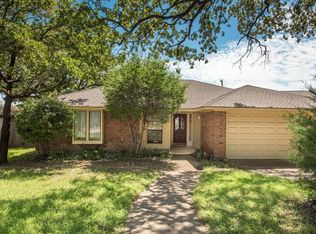 3917 Wrentham Dr, Arlington, TX 76016