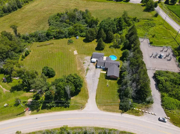 31 Station Rd, Leeds And The Thousand Islands, ON K7G 2V3