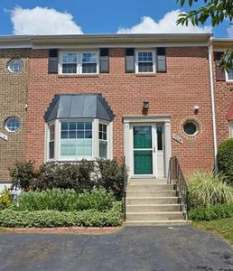 7118 Snug Harbor Ct, Alexandria, VA, 22315