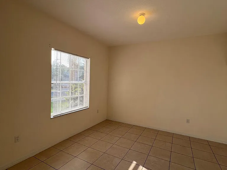 3986 Rollingsford Cir — Photo 12