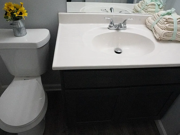 Oak Lane Apartments — Photo 33