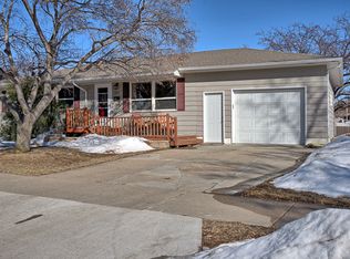 2031 Saint Joseph Dr, Bismarck, ND 58501