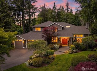 Lake Of The Woods, Woodinville, WA 98077