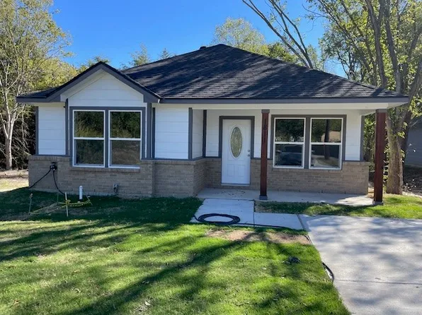 1811 Morgan St, Greenville, TX 75401