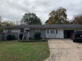 8617 Crofton Cir, Little Rock, AR 72209