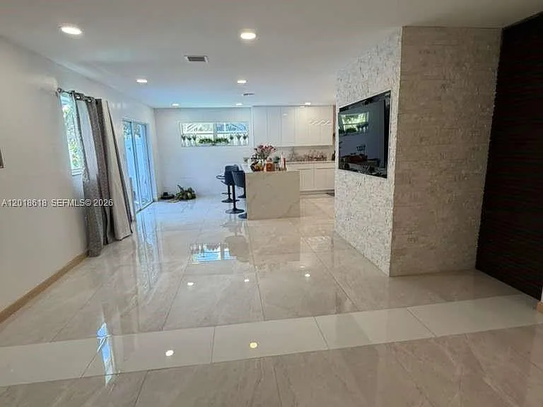 5740 SW 57th Way — Photo 15
