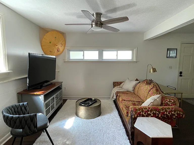 1229 Currey Rd — Photo 8