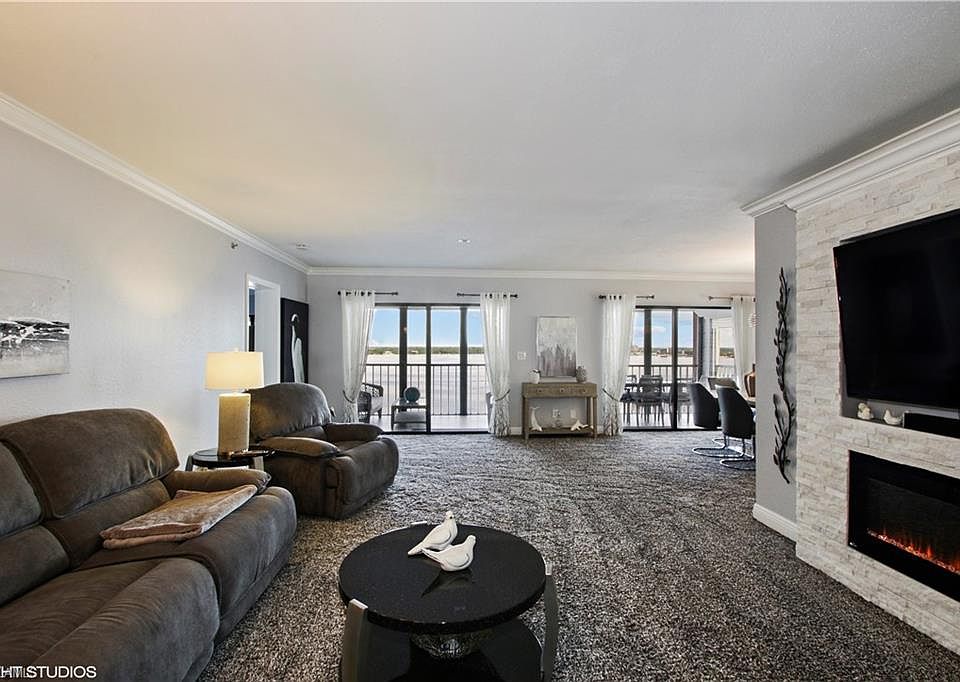 1st image of 1925 Clifford St APT 1303