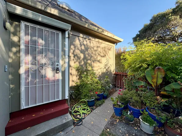 407 Kentucky St, Petaluma, CA 94952
