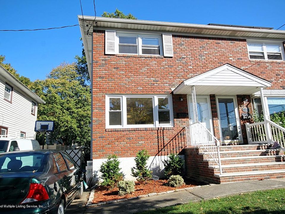 1st image of 121 Sheraden Ave