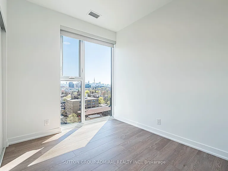 1660 Bloor St W #803 — Photo 25