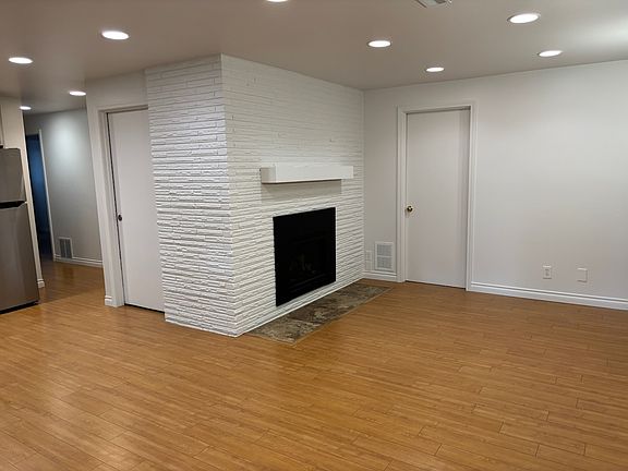Gas fireplace.