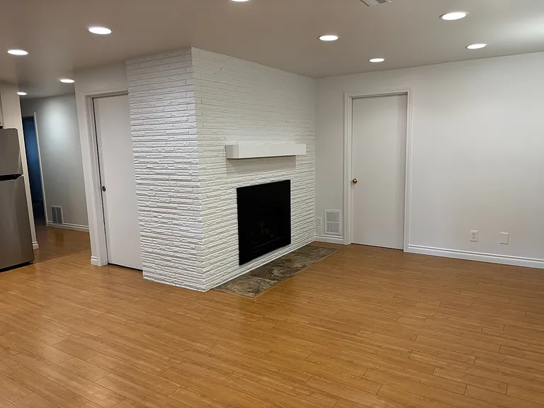 Gas fireplace.