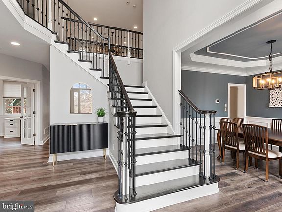 4th image of 806 Shadebrush Rdg