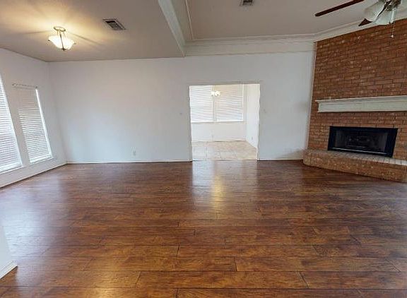 4th image of 2907 Sandhill Cir