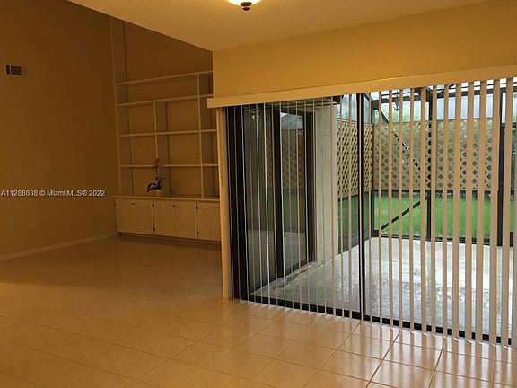 4th image of 16660 Redwood Way #0