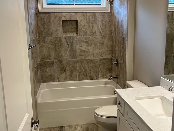 4th image of 454 Pompano Court