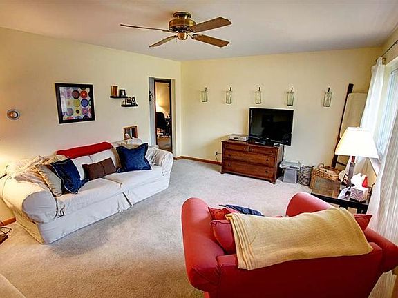 4th image of 4356 Sunray Rd